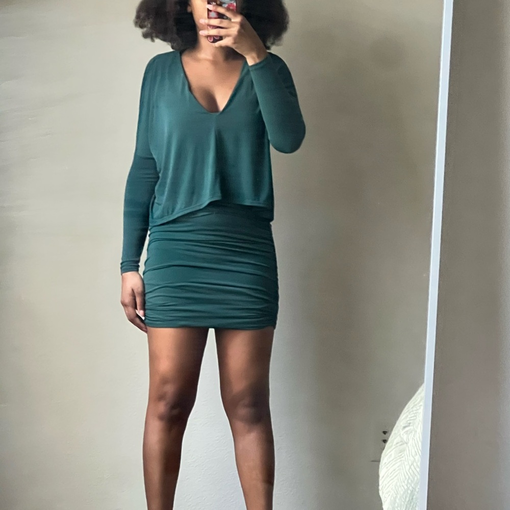 BCBGMaxAzria Green Long Sleeve Dress